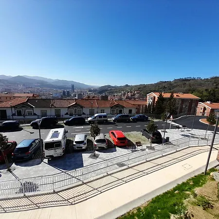 Calida Estancia Descubre La Ciudad Bilbao Exterior photo