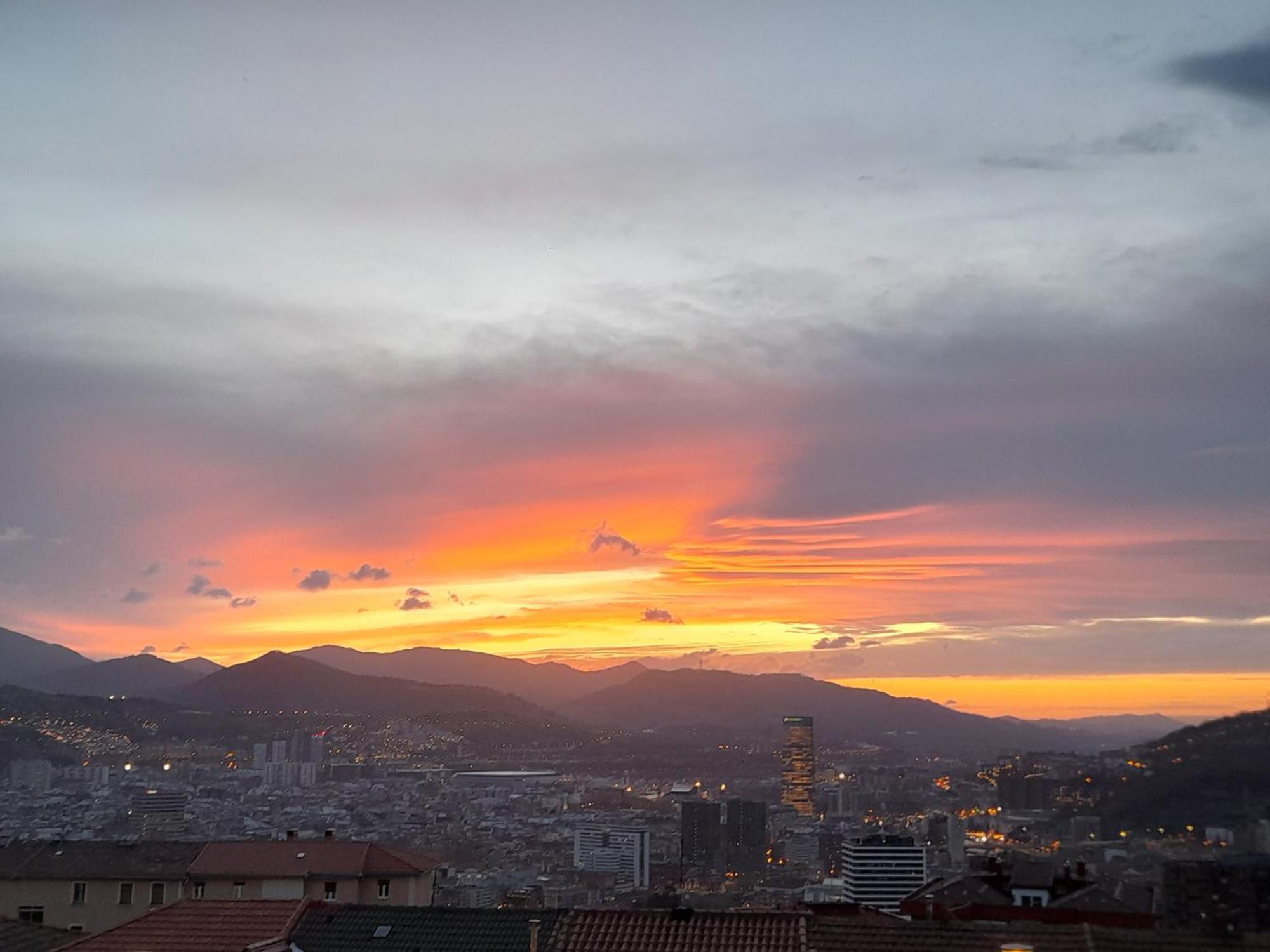 Calida Descubre La Ciudad Appartamento *